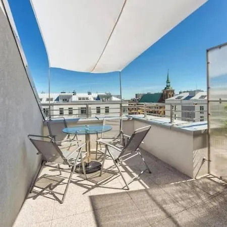 Close-central - One Bedroom With Balcony - Center - Sb12 Danzig